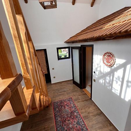 Famives Vendeghaz Bed & Breakfast Racul Dış mekan fotoğraf