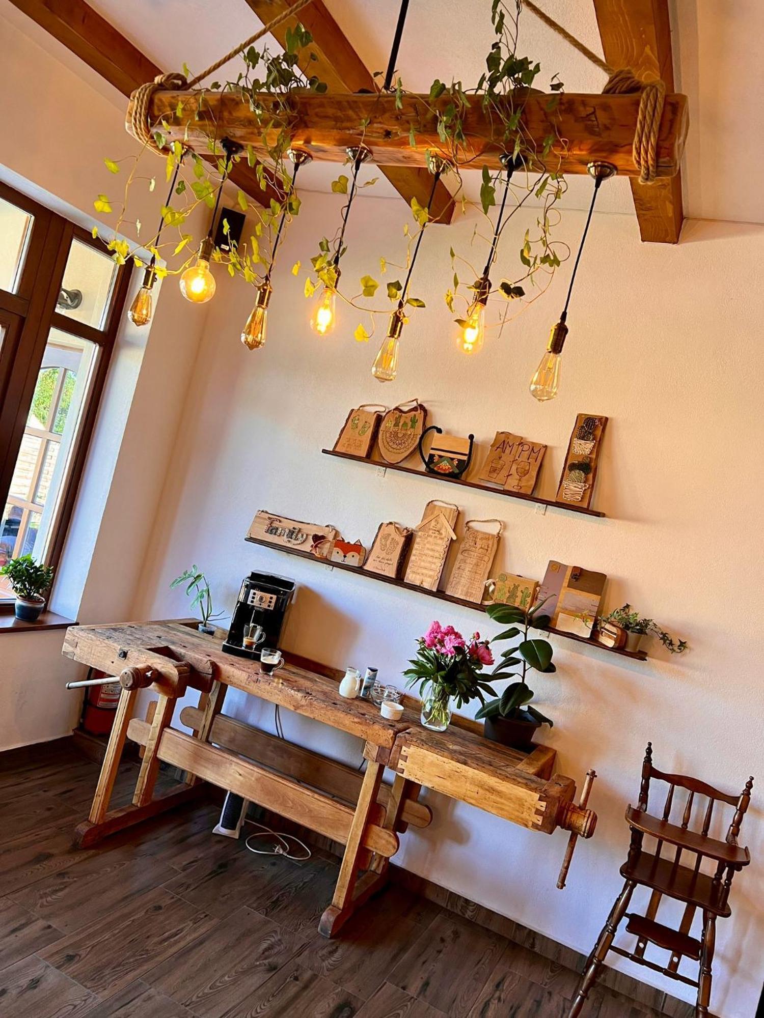Famives Vendeghaz Bed & Breakfast Racul Dış mekan fotoğraf